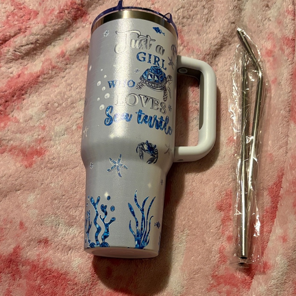 Blue and White Sea Turtle Tumbler with Straw